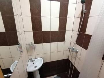 Фото номера Двухместный номер с 1 кроватью или 2 отдельными кроватями База отдыха Karlion г. Барановичи 9