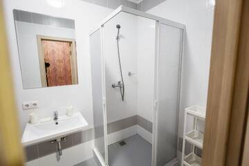 Фото номера Двухместный номер с 2 отдельными кроватями Отель Лазарь г. Барановичи 5