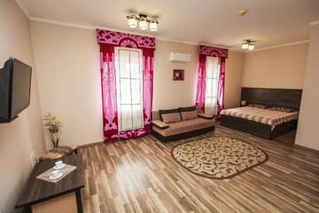 Фото номера Двухместный номер с 1 кроватью Мини-отель Slavyanskaya Hata Hotel г. Барановичи 10