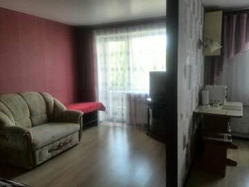 Фото номера Апартаменты с балконом Апартаменты Apartment Na Kamsamolskoy г. Барановичи 13